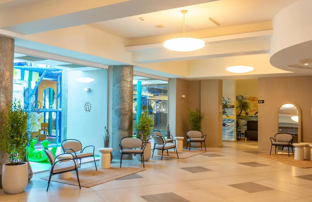 Hotel Riviera-1