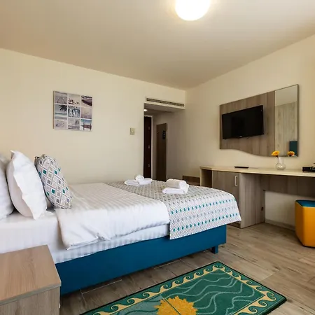 Hotel Riviera-2